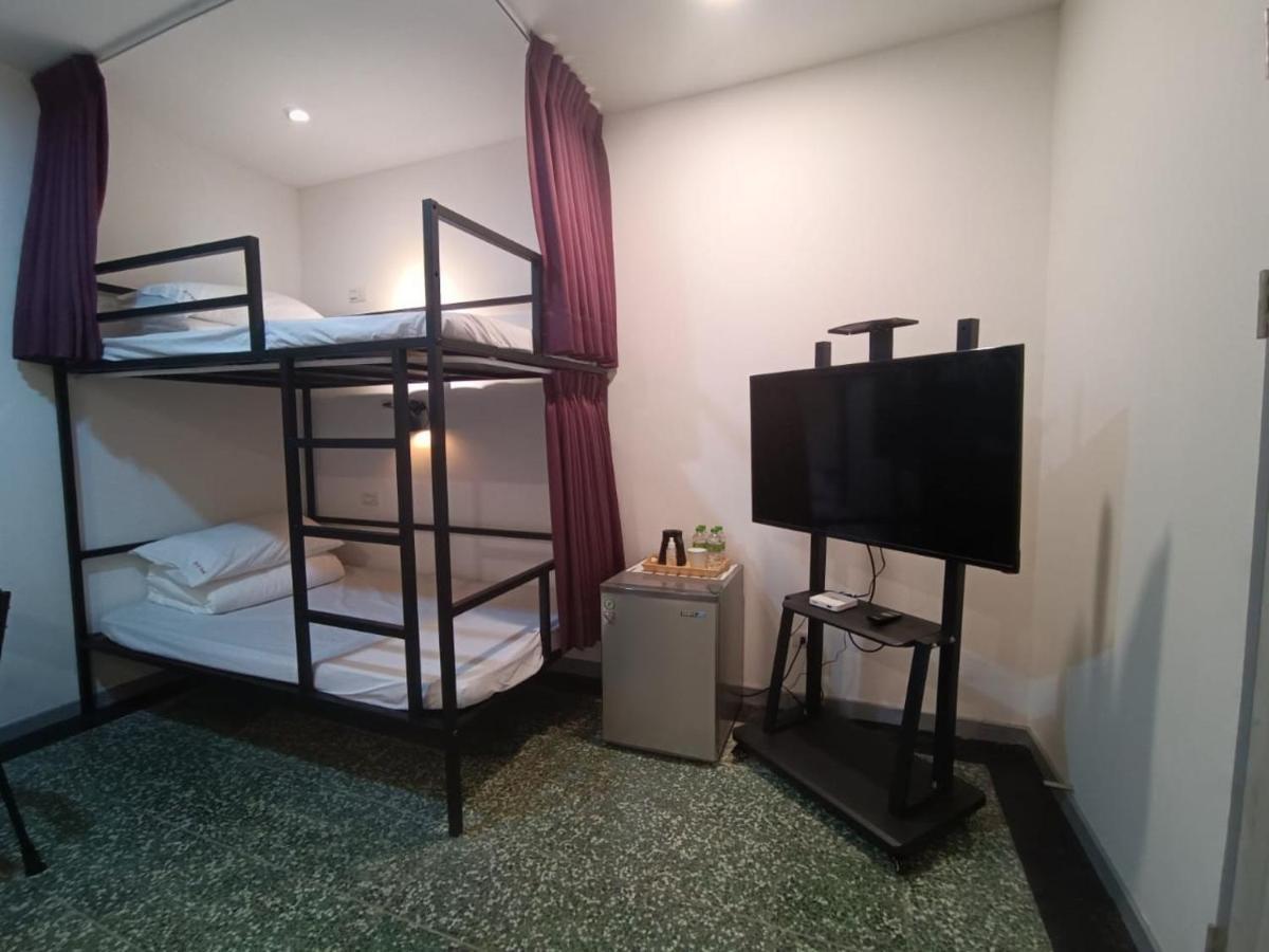 Swf淡水新五福旅館 Sinwufu Hotel Zewnętrze zdjęcie