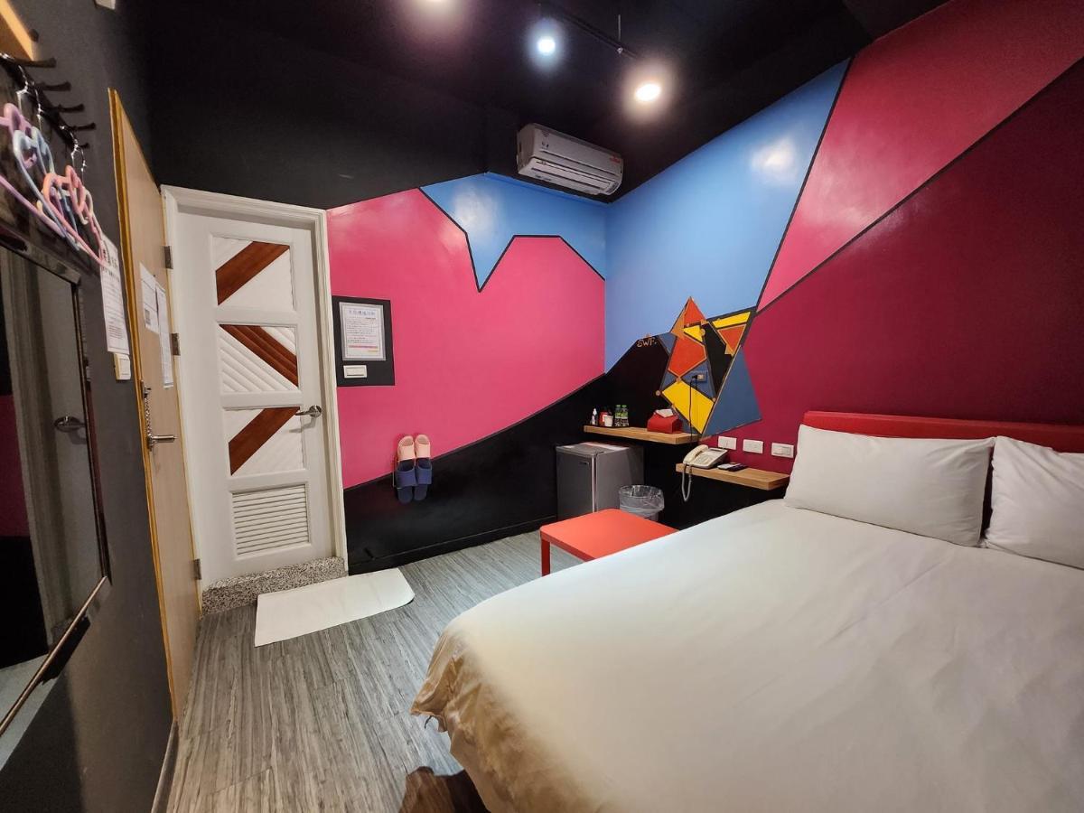Swf淡水新五福旅館 Sinwufu Hotel Zewnętrze zdjęcie